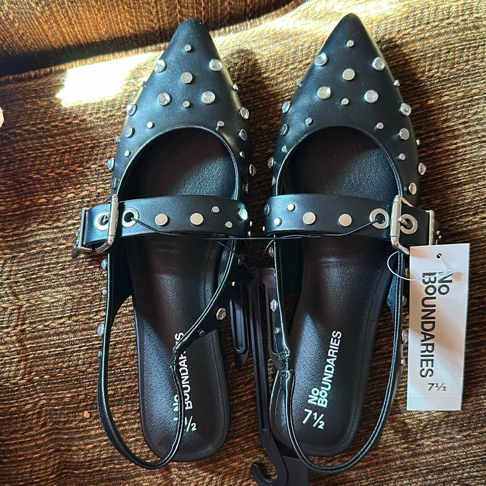 NWT NO BOUNDARIES adjustable sling back shoes for women with memory foam 7 1/2 - Picture 2 of 5